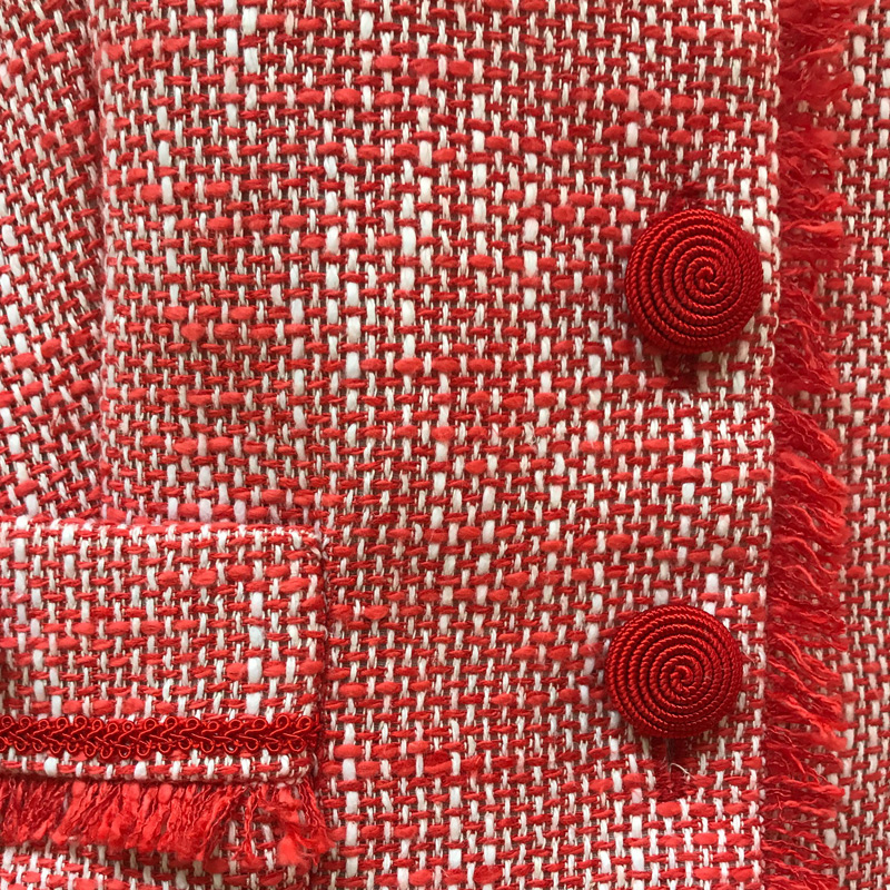 Detail Haute-Couture-Jacke Knöpfe mit Kordel-Muster